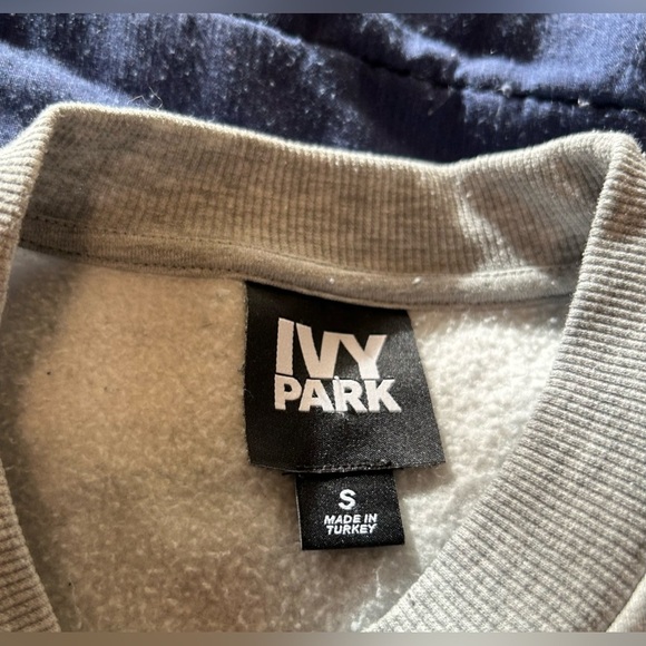Ivy Park grey sweatshirt size small black and white font - Picture 3 of 5